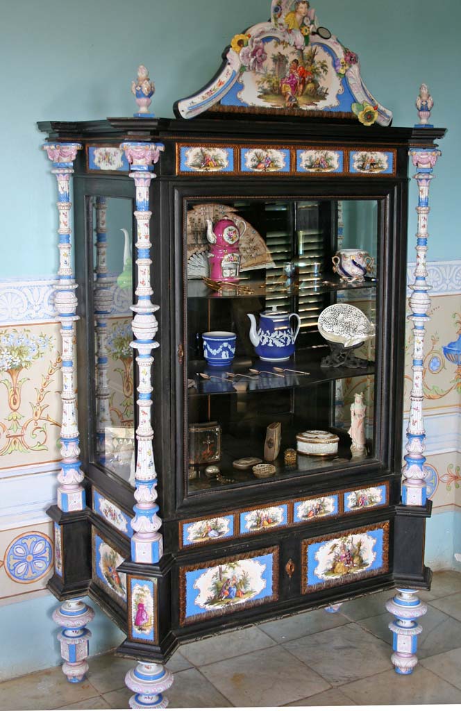 Very fancy display cabinet.