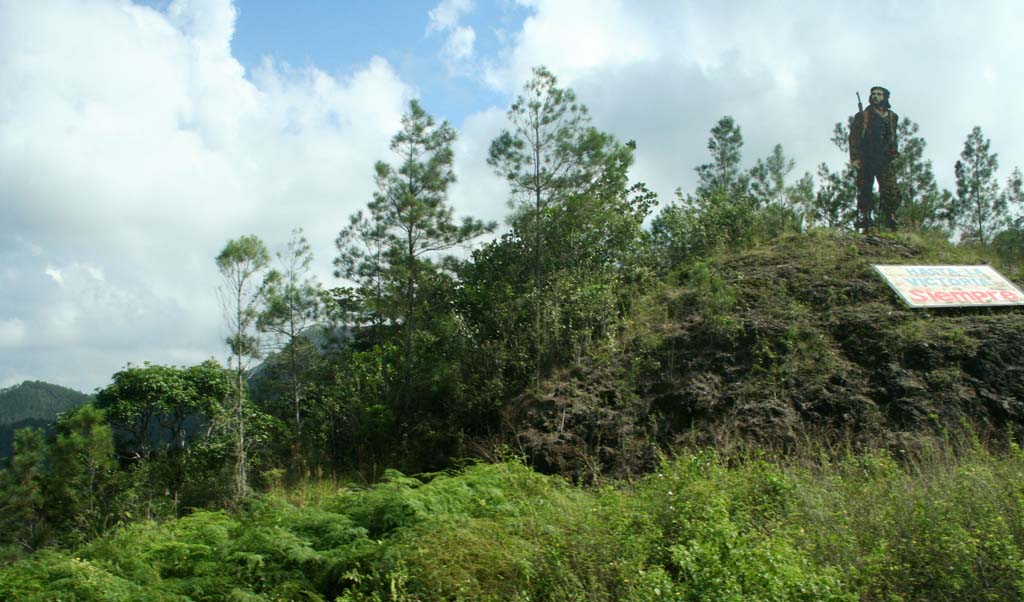 Only just caught this shot: a cut-out of Che up in the mountains.