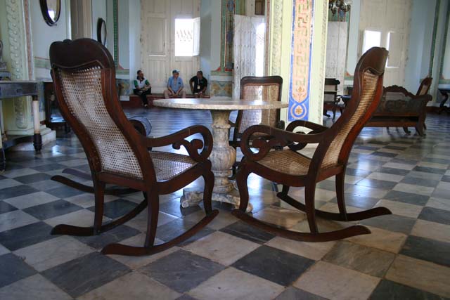 Rocking chairs in the entrance hall.