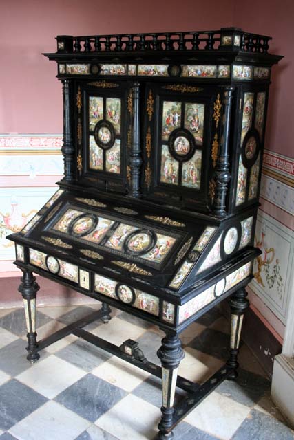 Highly decorated secretaire.