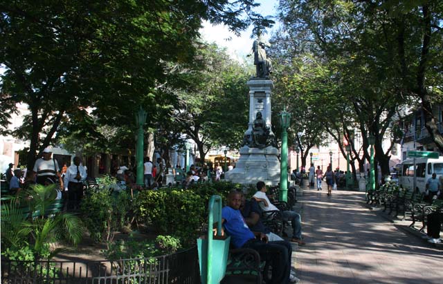 <em>Plaza de Dolores,</em> a very pleasant, shady park where a lot of locals gather.