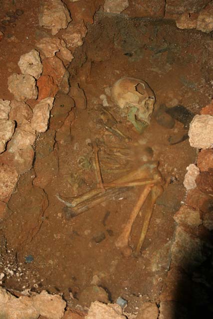 Another <em>Taíno</em> burial in the upper cave...