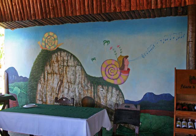 Another musical mural in the bar (the tune is <em>Guantanamera</em>).