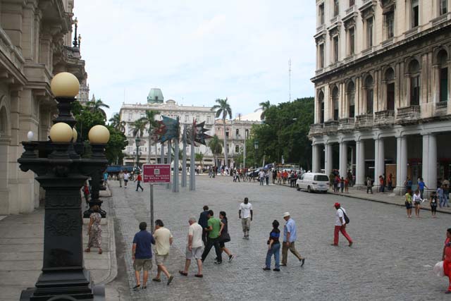 The square just off Parque Central where the <em>Centro Asturiano</em> is.