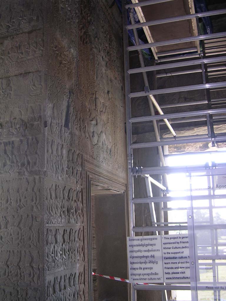 Portico at SW corner, decorated with subjects from the <em>Ramayana</em>