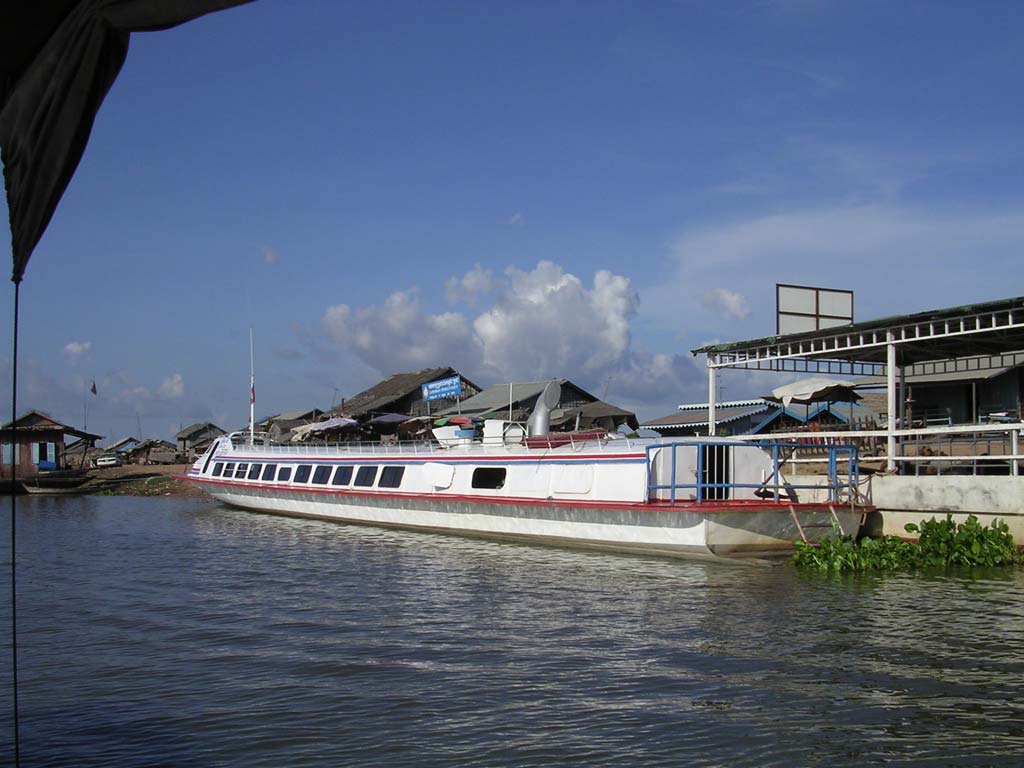 Fast boat from Siem Reap to Phnom Penh