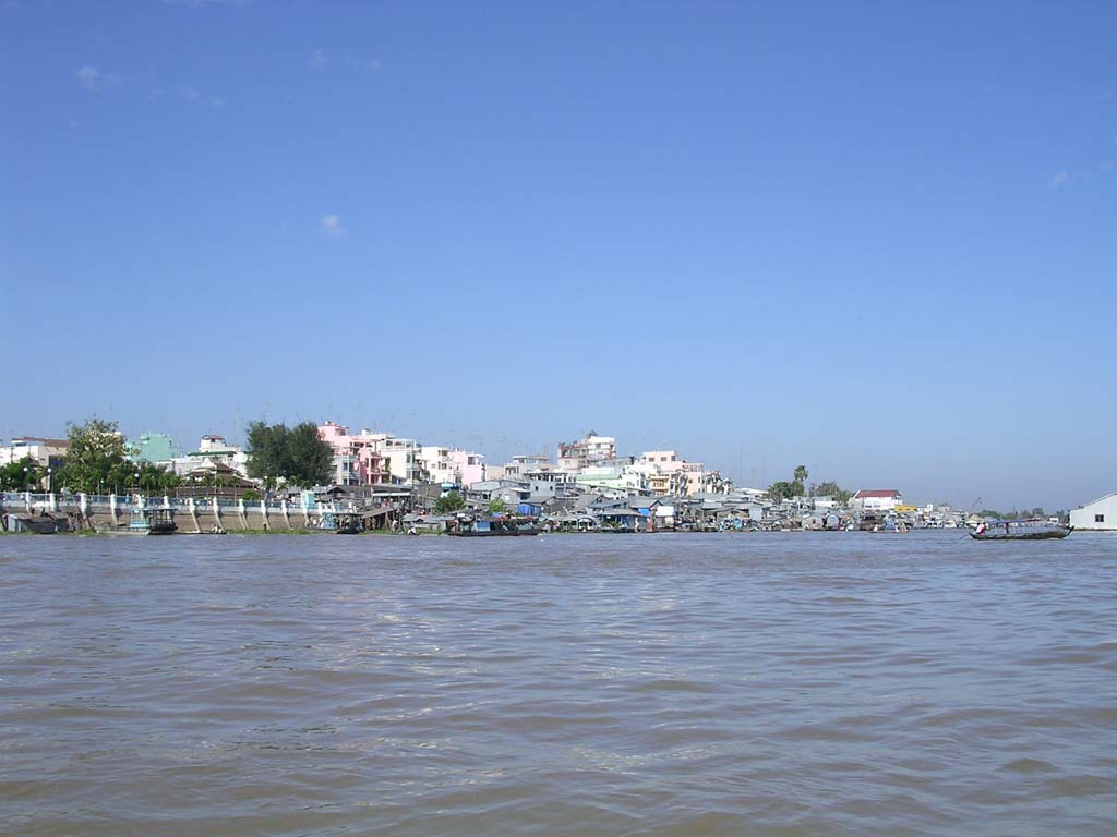 Day 2: Town (Long Xuyen?) across the water