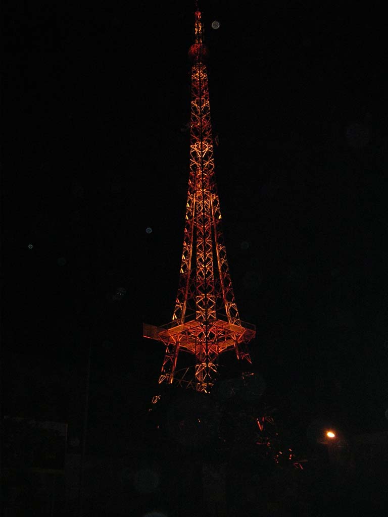 Dalat's very own mini-Eiffel Tower by night...