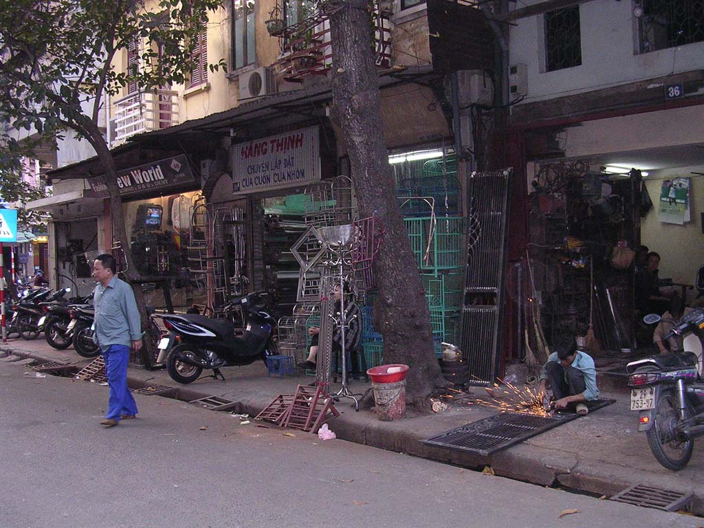 Spot welding in the street of blacksmiths - enough to give a Health & Safety Inspector a conniption fit