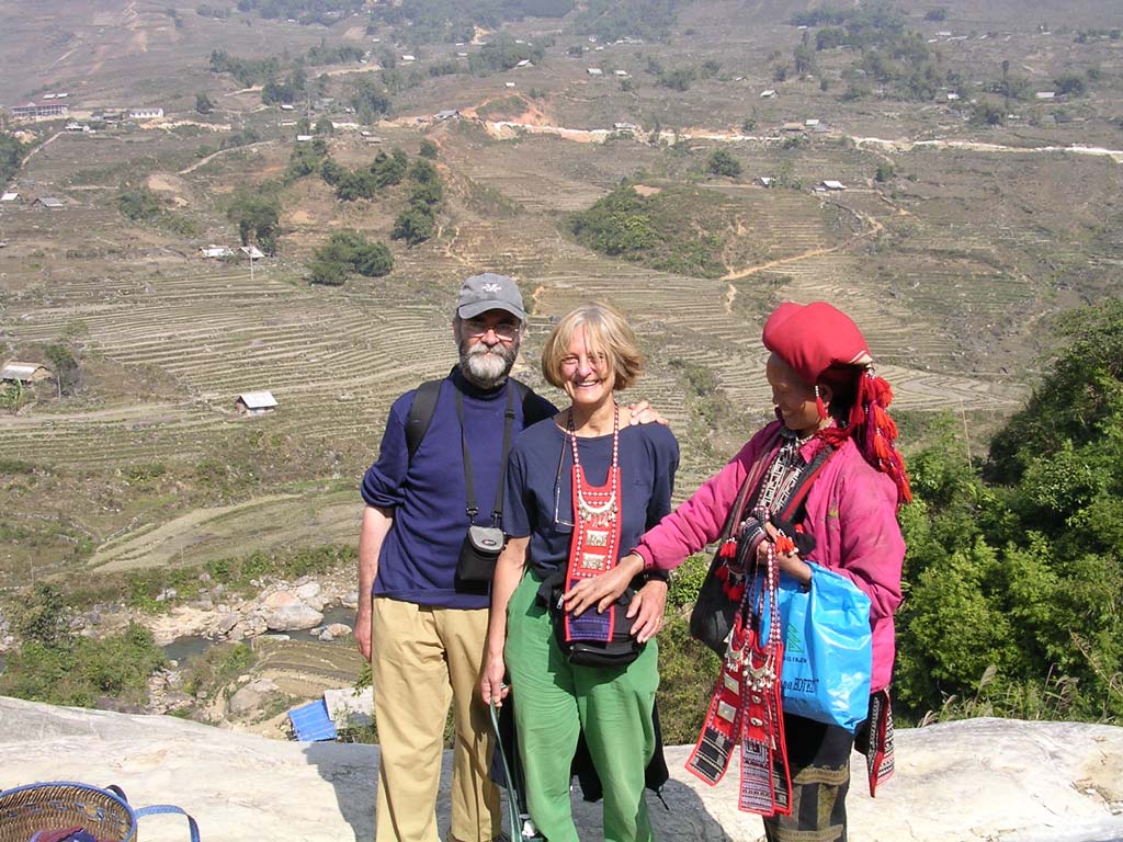 This Dao woman is determined to sell Mary <em>something.</em>