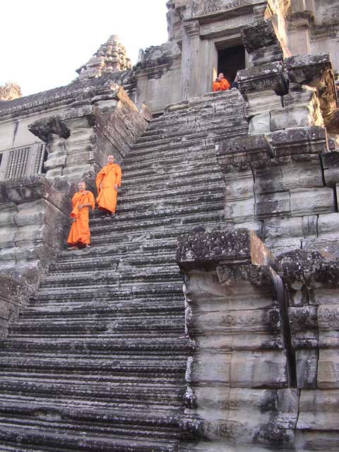 Monks on those same top steps