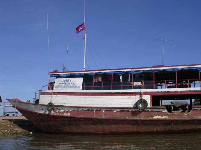 Slow boat from Siem Reap to to Phnom Penh