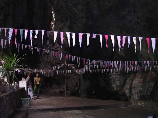 Mary and Han Houn from the other end of the cave