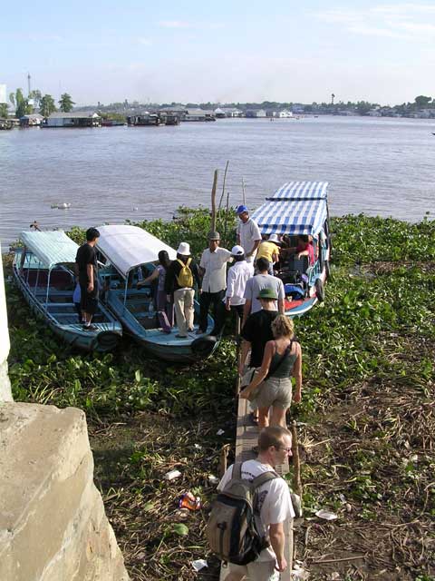 Back, rather precariously, onto the boat