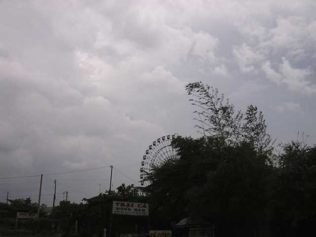 A Ferris wheel - we've no idea whether it was in use