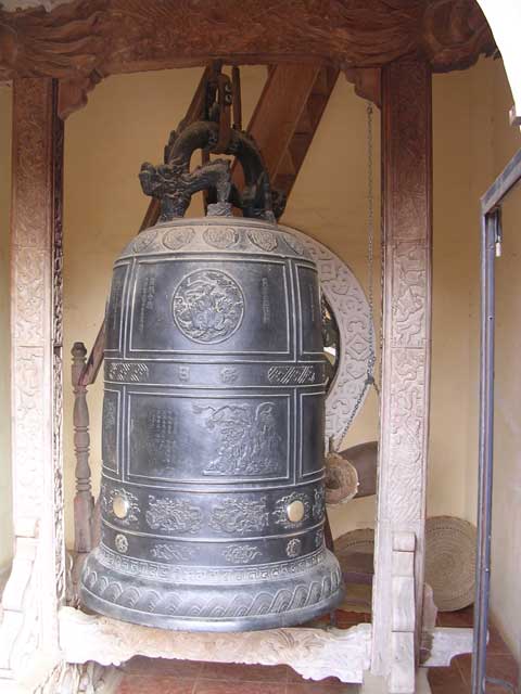 A bell in a side chapel