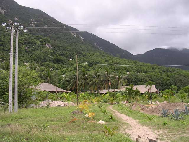 The resort from the path to the beach