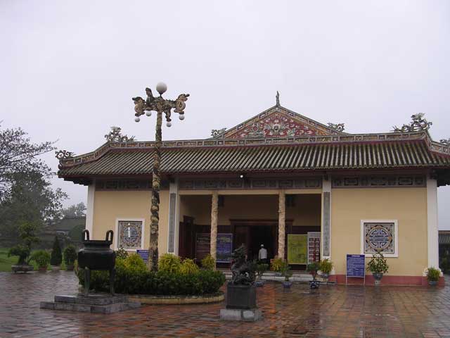 The Hué Theatre of Royal Arts where we saw... 