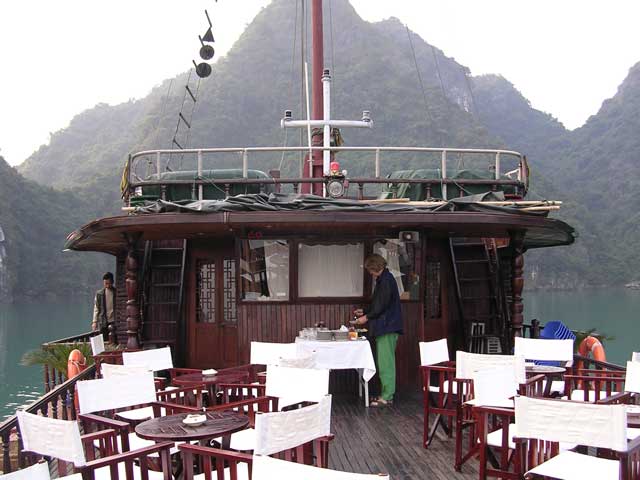 Mary gets her breakfast...