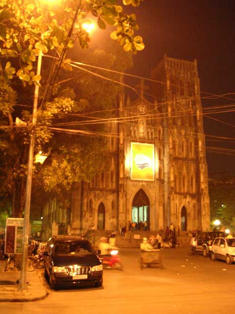 St Joseph's Cathedral, to the west of Hoan Kiem Lake