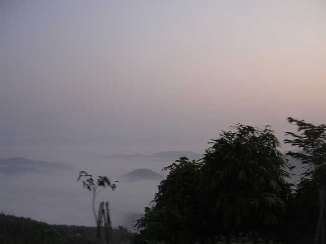 From the Lao Cai to Sapa bus in the early morning: the mist still in the valleys