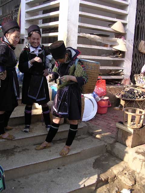 Some H'mong women having a laugh over something.