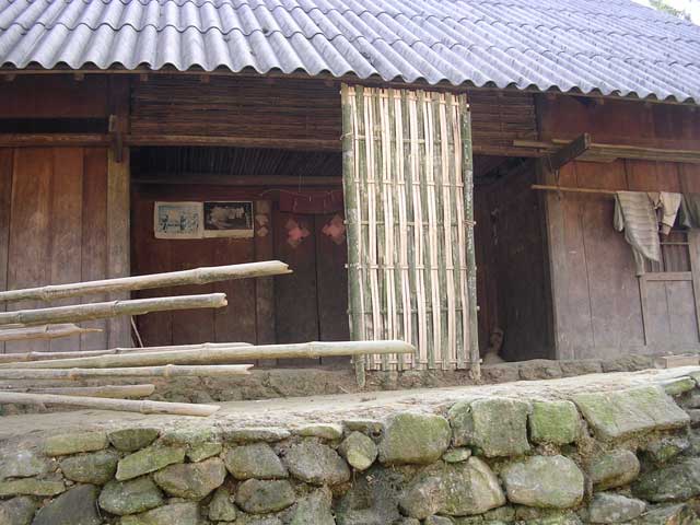 We think this screen means someone is ill or has even died.