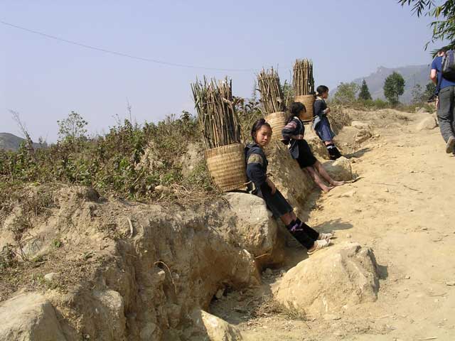 Black H'mong girls near Sapa, Vietnam