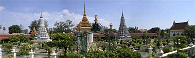 From the steps of the pagoda - from left to right: King Norodom's stupa, his equestrian statue, King Ang Duong's stupa, pavilion containing Buddha footprint