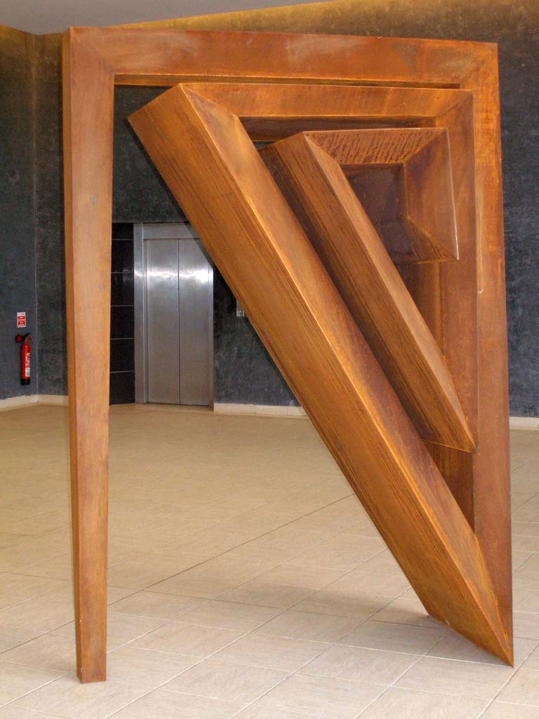 Special exhibition of works by José Villa Soberón.