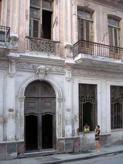 A fine building in not-too-bad repair.